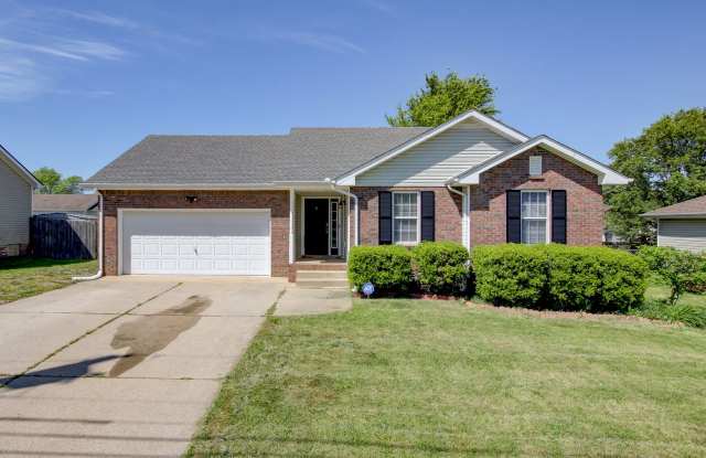 Sweet 3 bed 2 bath. Updated - 3217 Tabby Drive, Clarksville, TN 37042