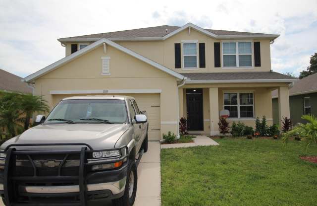1110 Newton Circle