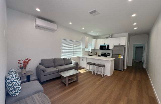 1307 W. 96th St. - 1307 #A