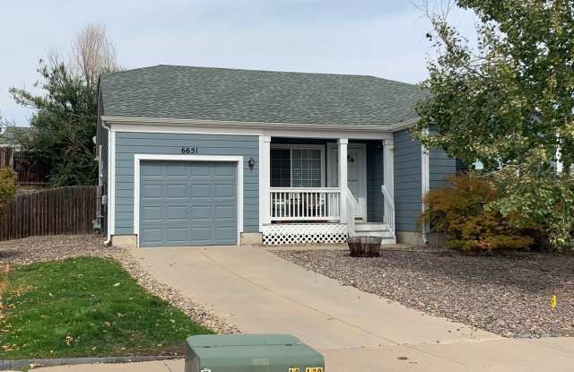 Photo of Open floorplan in Stetson Hills Rancher!