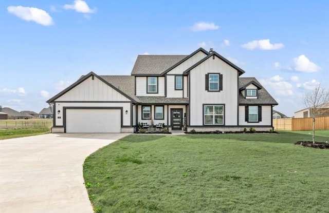 127 Clearwater Court