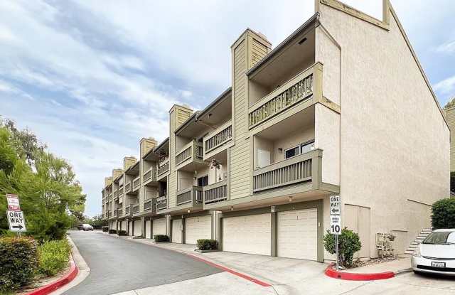 Photo of 3 bed, 2.5 bth, TOWNHOME in COLLEGE PARK