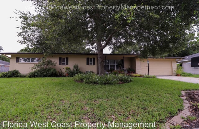 1705 5th St W - 1705 5th Street West, Palmetto, FL 34221