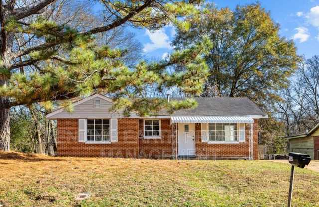 1441 Creel St.