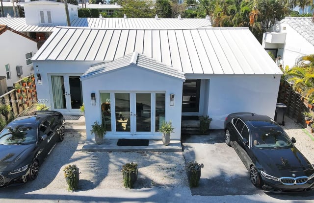 4 Farrey Ln - 4 Farrey Lane, Miami Beach, FL 33139