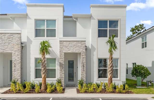 1413 SERENDIPITY LANE