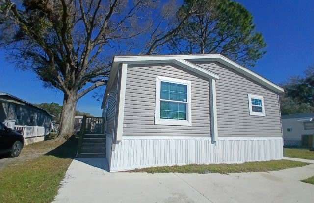 206 Magnolia Lane