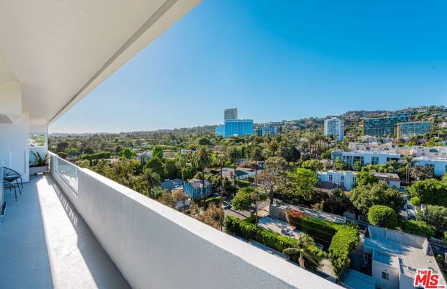 838 N Doheny Dr unit: 1105