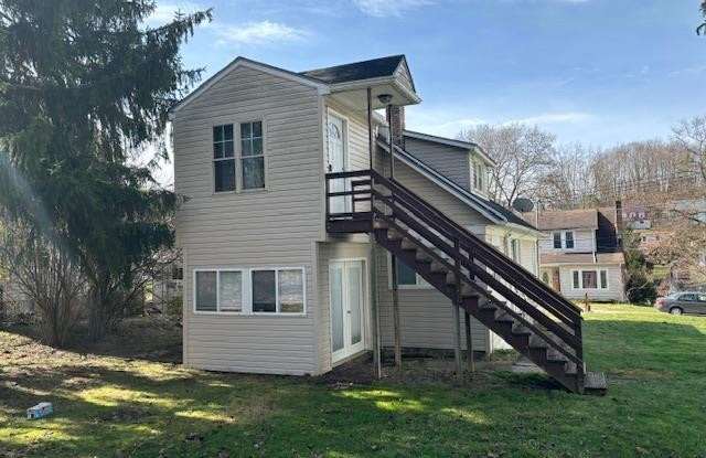 1717 Winter Street, Apt. 2 - 1717 Winter Street, Cambria County, PA 15902