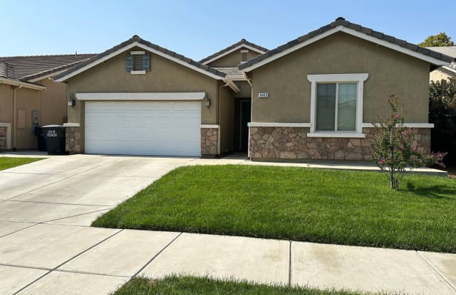 1443 N. Silvervale - 1443 Silvervale Street, Visalia, CA 93291