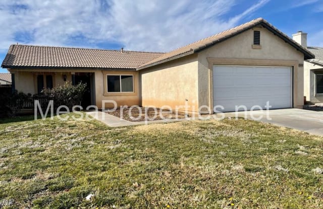 15426 Lassen Dr - 15426 Lassen Drive, Adelanto, CA 92301