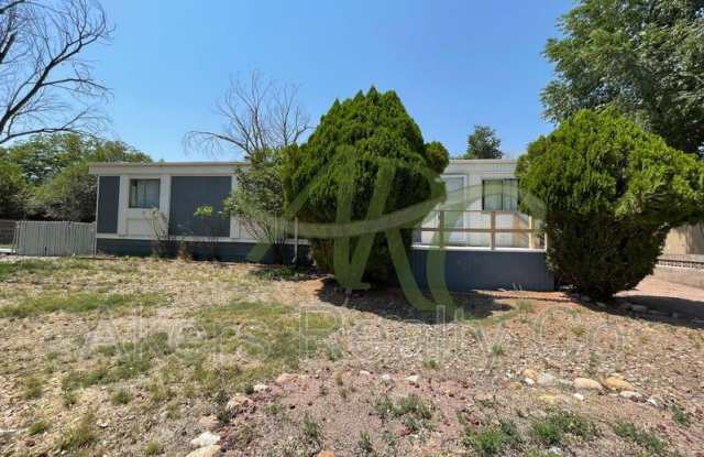 965 S Blueridge Dr