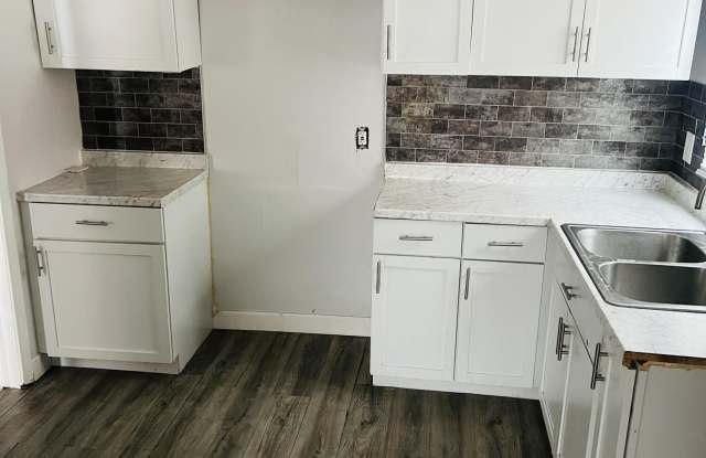 14622 Frankfort Street