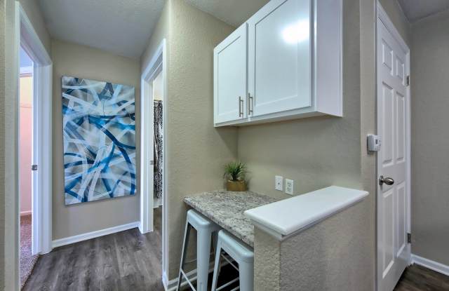 PeakView by Horseshoe Lake Apartments