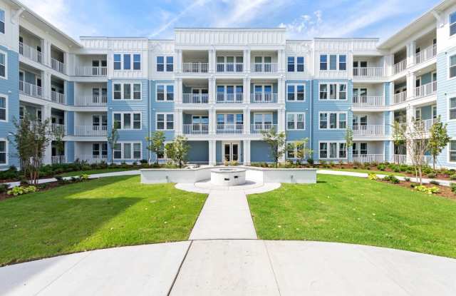 Oasis at Riverlights