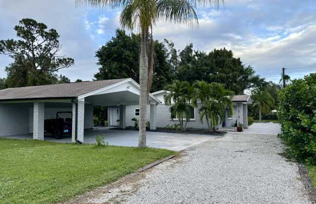 5870 North Courtenay Parkway