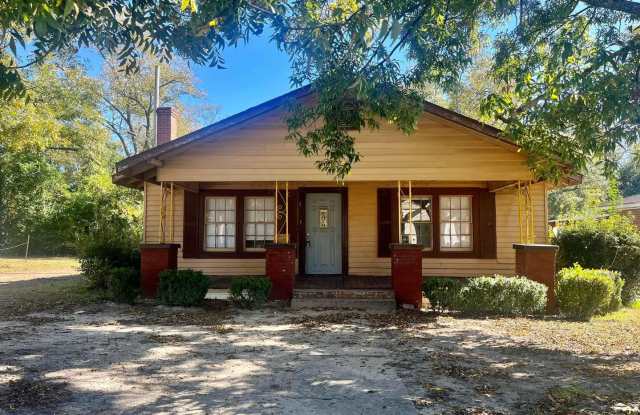 3 Bed 1 Bath House For Rent- Under Renovations