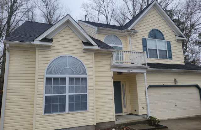 3 bedroom, 2.5 bathrooms single family home