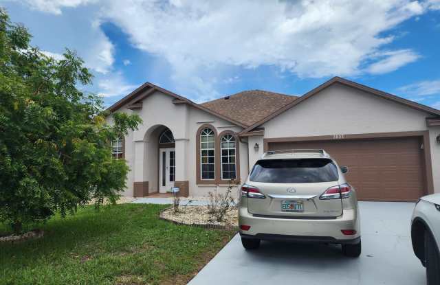 1837 Abbeyridge Drive