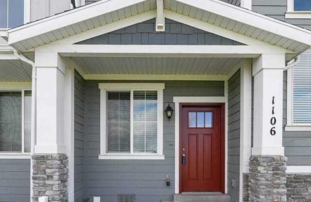 4 Bed 3.5 Bath Townhome in Bluffdale!!! January Rent Free!!