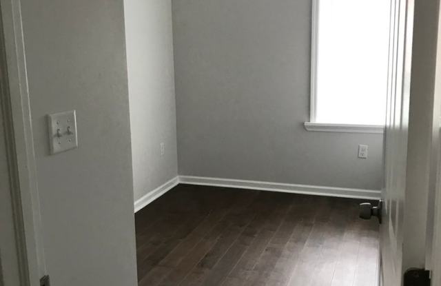 Photo of South Oakland 2 Bedroom + Office Space