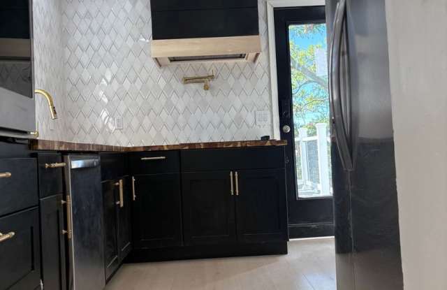 Photo of Jefferson 3