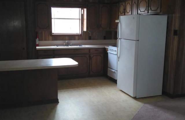 4010 Spurgeon Drive - B