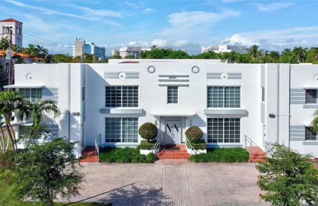 3900 N Meridian Ave - 3900 Meridian Avenue, Miami Beach, FL 33140