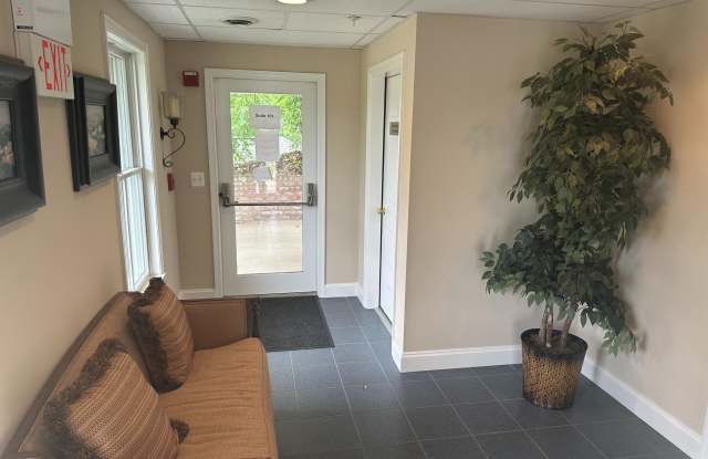 3675 PARK Avenue unit: 101