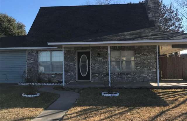 290 N Laramie Circle