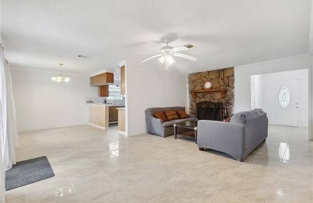 2600 CAMBRIDGE Drive