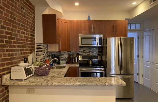 335 H St NE UNIT 1 - 335 H St NE, Washington, DC 20002