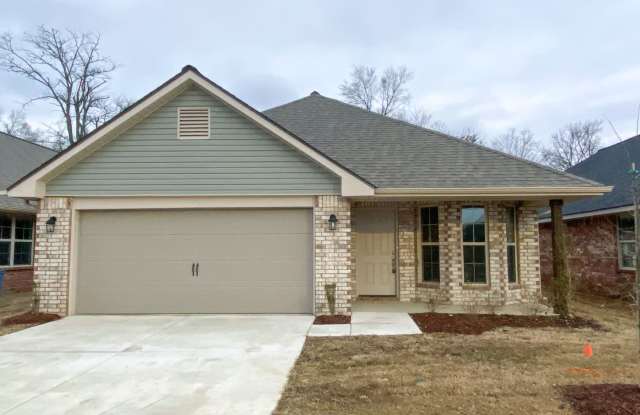 New Construction 3 bed, 2 bath in Olive Branch - 7795 Ferndale Drive, Olive Branch, MS 38654