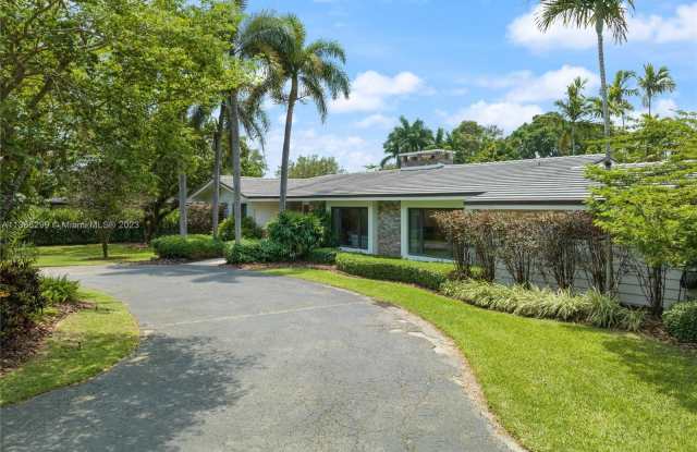 6950 SW 82nd Ave