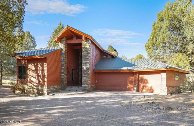 2809 E Coyote Mint Circle