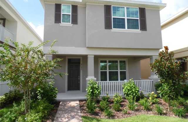 4 bed 2.5 bath in WINDERMERE TRAILS!
