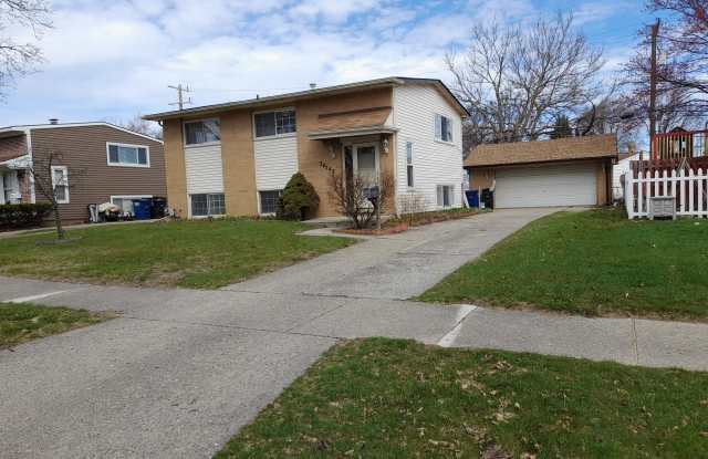 34548 TONQUISH Trail