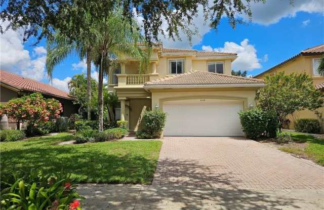 Photo of 2084 Par Dr