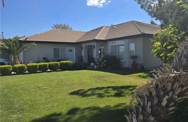 41527 45th Street W