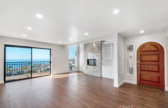 Photo of 925 Quivera