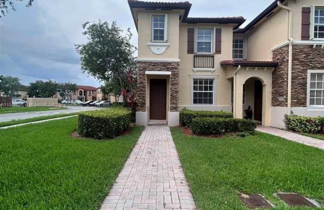 1485 NE 33rd Rd