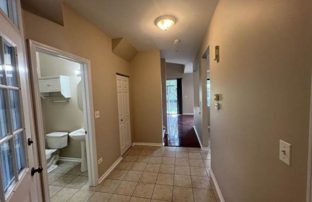 2820 White Thorn Circle