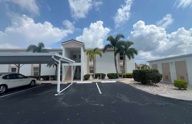 1615 SE 46th Lane unit: 208