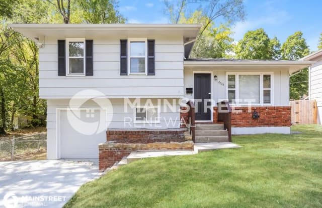 8034 Wayne Avenue - 8034 Wayne Avenue, Kansas City, MO 64131