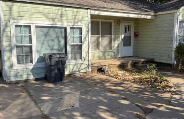 Photo of 2220 Harrell Street