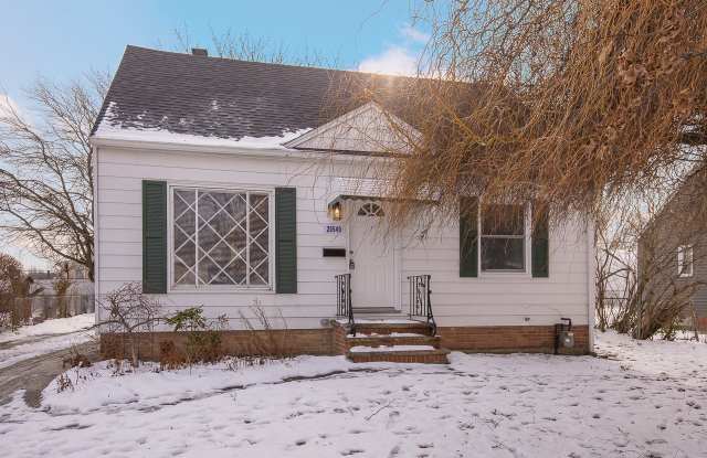 Photo of 20540 Fuller Ave