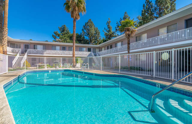 Sunland Park Apartments
