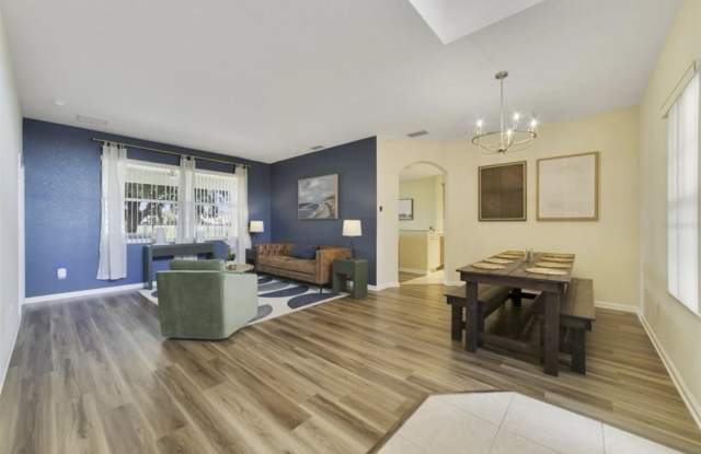 2956 White Cedar Circle