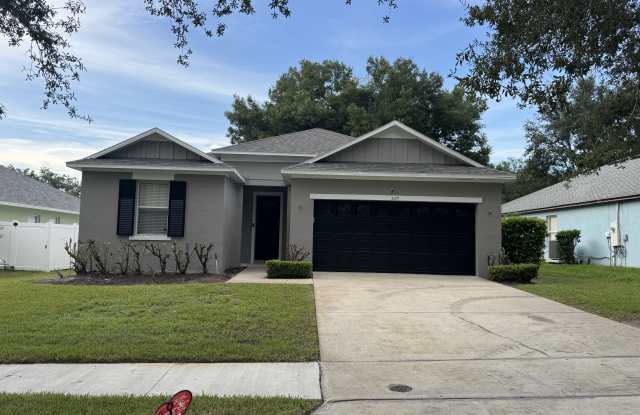577 Vicks Landing Drive