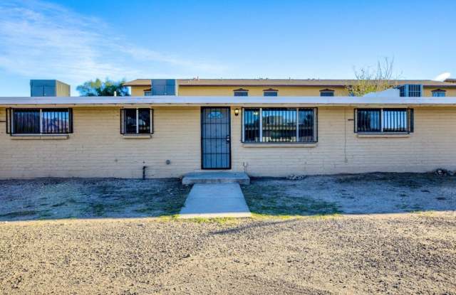 $500 OFF FIRST MONTHS RENT!